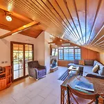 Dundar - Apartment