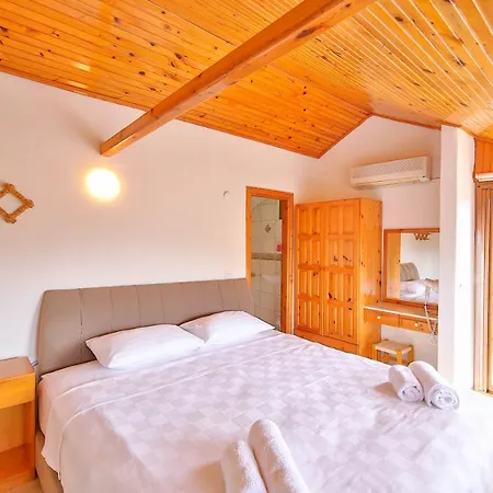 Dundar - Апартаменти Каш