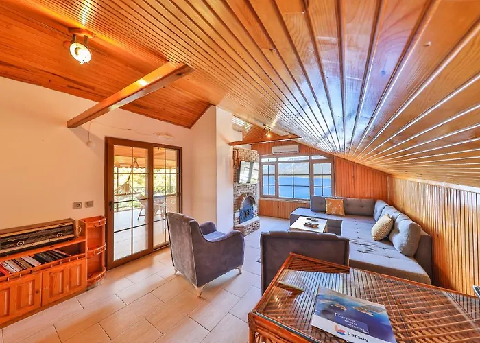 Апартаменти Dundar - *